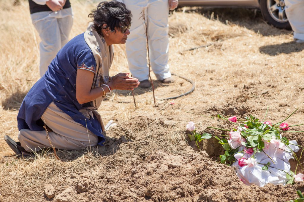 Madhulika at grave site